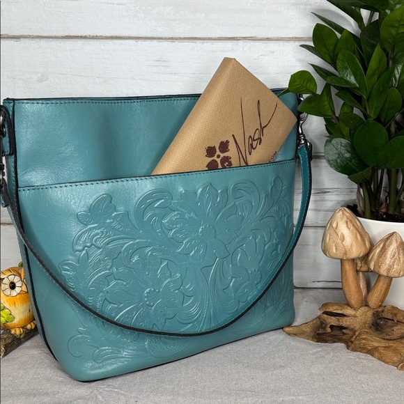 Patricia Nash Handbags - Patricia Nash Teal Tooled Embossed Shoulder Bag